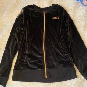 Justice velvet black flippy sequin jacket!